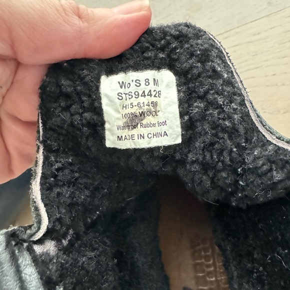 Sperry Topsider Navy & Black Duck Boots - Picture 6 of 7